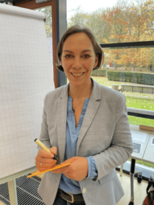 Hilke Posor, Geschäftsführerin der Heldenrat GmbH, Trainerin für den Zertifikatslehrgang Sustainability Transformation Manager der transform academy