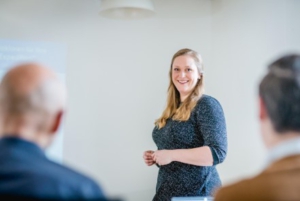 Patricia Mook, Geschäftsführerin der 4L-Impact Strategies und Trainerin für den Zertifikatslehrgang Sustainability Transformation Manager der transform academy